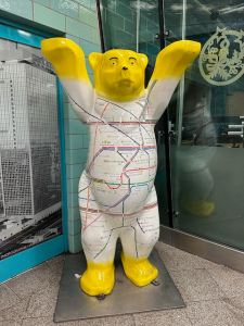 Bear painted with u-bahn map